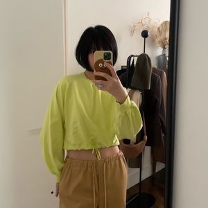 Aritzia Group by Babaton Neon Yellow Green Drawstring cropped sweatshirt